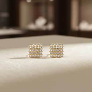 Boucles d'oreilles clous plaquées or E2447, taille brillant rond, sertissage pavé, bijoux tendance géométriques pour fête, unisexe, en alliage de zinc - Product Image 2