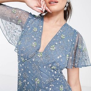 Nuevo Vestido Maxi Azul Sólido para Dama de Honor con Mangas con Volantes, Adorno Floral y Tul Transpirable - Product Image 3