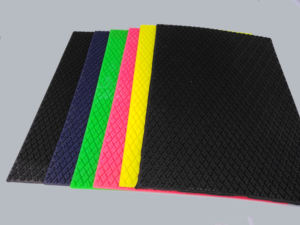 Lámina de Goma Antideslizante Resistente al Agua para Suelas de Zapatos en Entornos Oleosos - Product Image 4