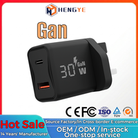 30W PD3.0 QC3.0 Dual Port USB a Type C Bersertifikasi CE ROHS UK 3Pin OEM ODM Pengisi Daya Dinding Pengisian Cepat Kecepatan Tinggi