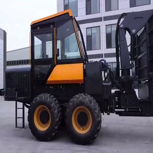 Remorque forestière robuste et efficace de 18 tonnes avec grue et grande capacité de chargement pour l'exploitation forestière lourde - Product Image 1