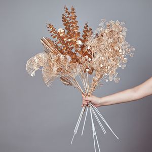 1 <span class=keywords><strong>bouquet</strong></span> <span class=keywords><strong>de</strong></span> fleurs artificielles dorées, plumes <span class=keywords><strong>de</strong></span> <span class=keywords><strong>paon</strong></span>, feuilles d'érable, feuilles d'eucalyptus, fausse plante, décoration <span class=keywords><strong>de</strong></span> mariage, <span class=keywords><strong>de</strong></span> Noël, pour la maison - Product Image 3