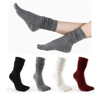 OEM Chaussettes antidérapantes pour femmes Ballet Yoga Pilates Chaussettes de yoga antidérapantes à 5 doigts avec logo personnalisé