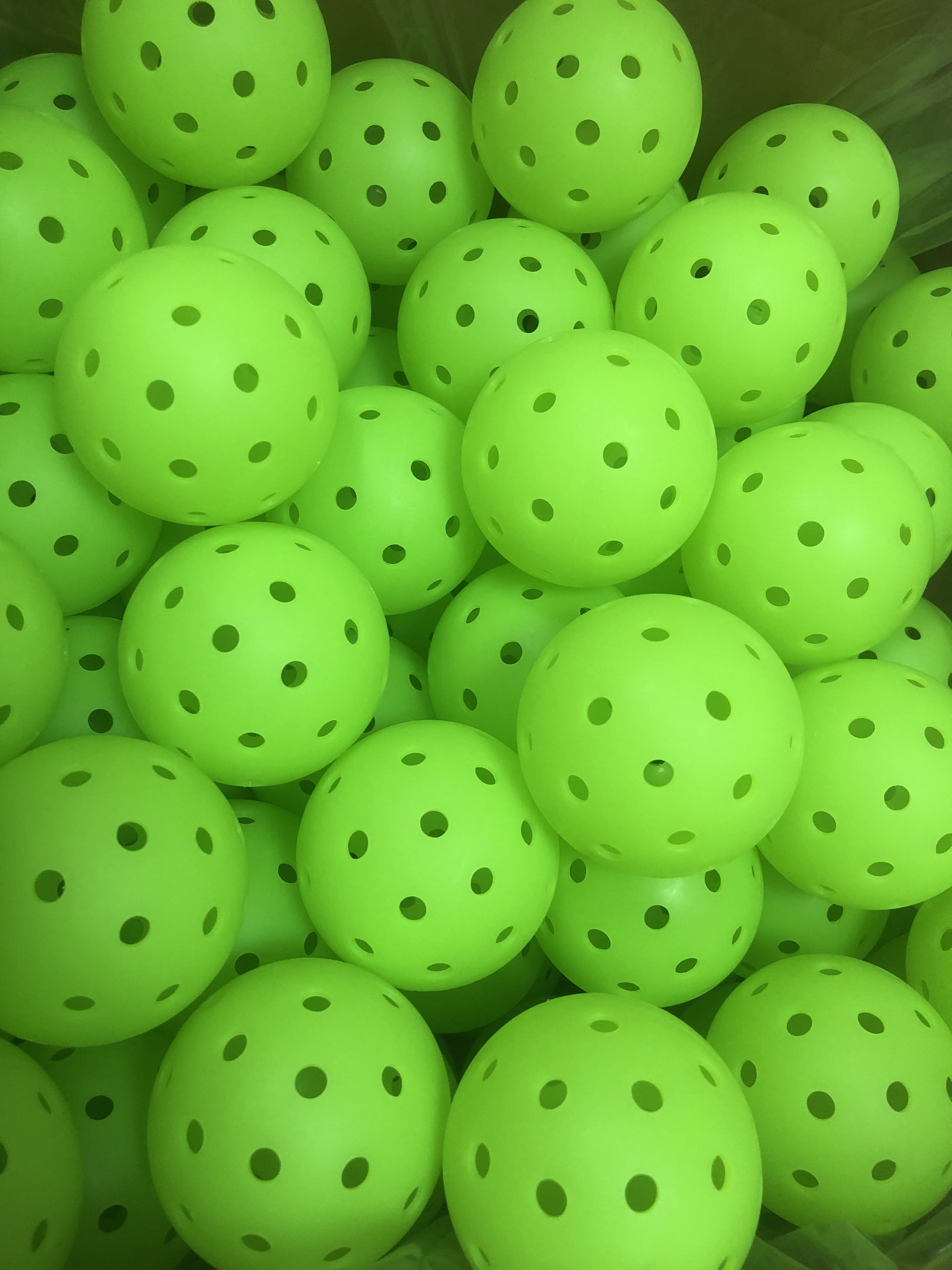 USAPA Approved 40 Holes 74mm Pickleball Balls With Custom Logo for Outdoor Training