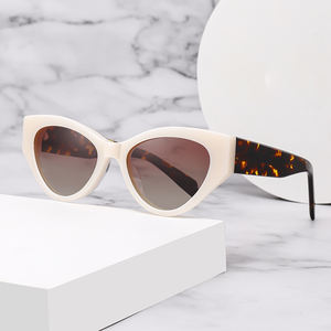 卸売高級ブランドUV400保護シェードサングラスレディースキャットアイアセテートサングラストレンディ - Product Image 1