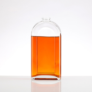 Bouteille à liqueur rectangulaire en <span class=keywords><strong>verre</strong></span> à dessus arqué de 750 ml, carafe à whisky en <span class=keywords><strong>cristal</strong></span> transparent avec bouchon en <span class=keywords><strong>verre</strong></span> pour brandy, vodka, spiritueux - Product Image 1