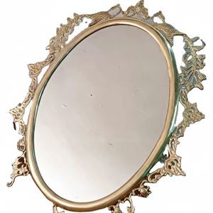 กรอบรูปทองเหลืองโบราณพร้อมกระจกตั้งโต๊ะสำหรับโรงแรม งานแต่งงาน และโอกาสอื่นๆ - Product Image 5