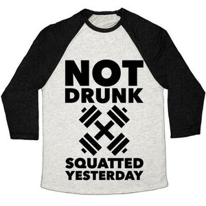 ไม่เมา นั่งยองเมื่อวาน เสื้อยืดเบสบอลแบบยูนิเซ็กซ์ ทริ-เบลนด์ - Product Image 2