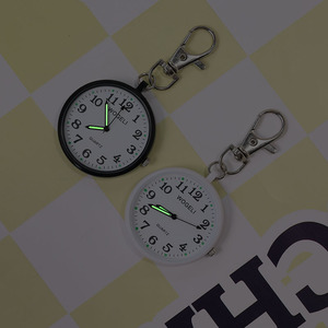 Nouvelle montre de poche avec porte-clés lueur dans la montre à Quartz sombre avec batterie étudiant médecin médical Vintage montre enfant cadeau - Product Image 2
