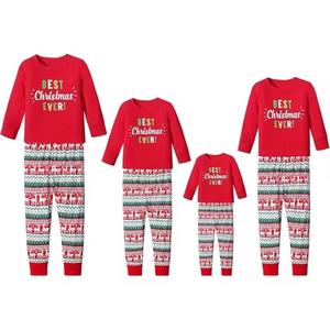 Conjuntos de Pijamas Familiares a Juego con Estampado Navideño en Color Rojo - Product Image 4