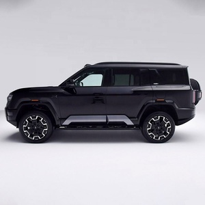 BYD Fórmula Leopard 8, SUV Híbrido Enchufable de Lujo y Alta Velocidad para Uso Familiar, SUV Híbrido de Gran Tamaño en Stock - Product Image 4