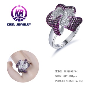 Tùy Chỉnh Người Phụ Nữ Lãng Mạn <span class=keywords><strong>Ruby</strong></span> Hoa Nhẫn Trắng Zirconia Kim Cương CZ 925 Sterling Bạc Nhẫn Cưới - Product Image 2