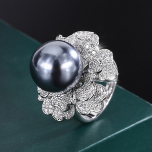 High Quality Eco-friendly Copper <b>Women</b> 14MM Grey Shell Pearl Floral Necklace <b>Rings</b> <b>Set</b> Jewelry <b>Set</b> for Daily Wear - Product Image 5