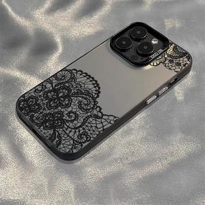 <span class=keywords><strong>Coque</strong></span> de téléphone portable TPU pour <span class=keywords><strong>Iphone</strong></span> X Xr Xs <span class=keywords><strong>11</strong></span> 12 13 14 15 16 17 Pro Max Art Lace Black Flower Printing Electroplated Silver Key TPU PC - Product Image 3