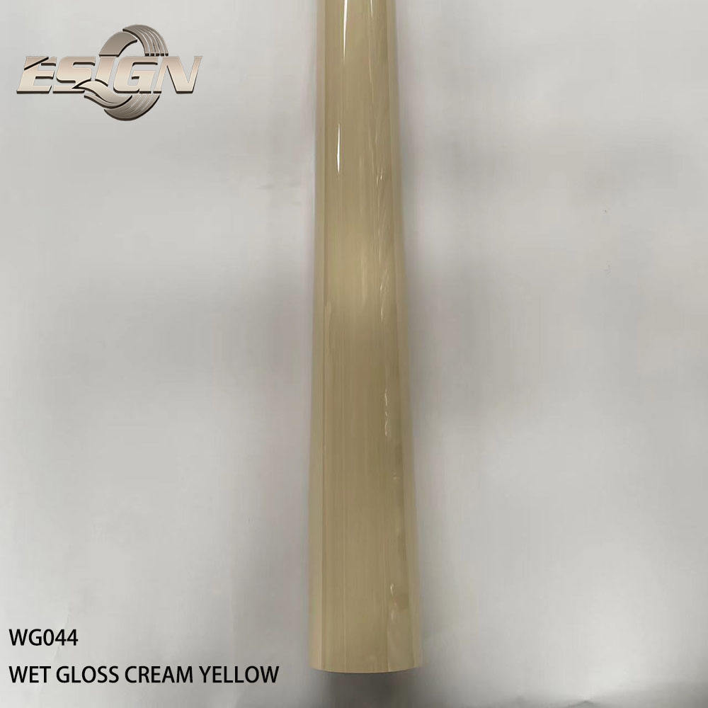 ครีมกลอสเปียกสีเหลือง