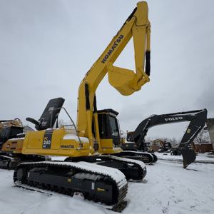 Grandes excavatrices sur chenilles hydrauliques d'occasion Komatsu PC240LC 24 tonnes PC240 PC240-8 PC220 – Pelleteuses d'occasion - Product Image 2