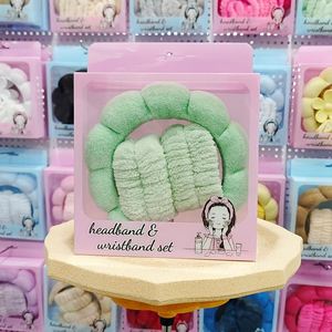 Ensemble trois pièces en velours torsadé avec nœud en maille pour le lavage du visage, comprenant un bandeau et une sangle de poignet, accessoires capillaires faits à la main pour femmes, idéal pour les salons de beauté - Product Image 5