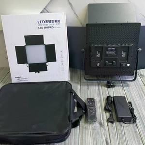 Lampe LED professionnelle de <span class=keywords><strong>studio</strong></span> LED 660 <span class=keywords><strong>PRO</strong></span>, panneau plat en métal, température de couleur réglable, télécommande pour éclairage en direct - Product Image 2
