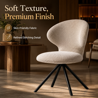 Chaise de salle à manger pivotante moderne en bouclé, beige, dossier incurvé, silhouette de tulipe, base araignée, pour hôtel et restaurant