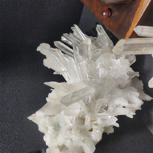 <strong>Wholesale</strong> Natural Mineral <strong>Raw</strong> Clear Quartz Rock <strong>Crystal</strong> Cluster Carved Feng Shui Style for Home Decoration Engraving Technique - Product Image 3