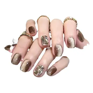 Design personalizzato fornitore di unghie artificiali unghie professionale unghie fatte a mano cristallo su unghie con strass
