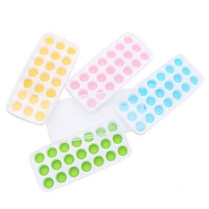 แม่พิมพ์น้ำแข็งซิลิโคนแบบถอดฝาได้ 14 ช่อง ปลอดสาร BPA ใช้งานง่าย - Product Image 2