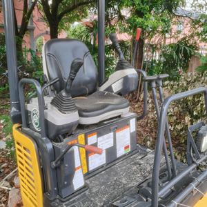 รถตักดินดินขุดตีนตะขาบ PC18 Komatsu ของแท้100% ใช้สำหรับขาย - Product Image 5