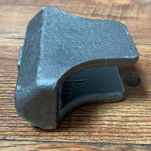 Protection de godet AP40 pour pelle hydraulique de 20 tonnes, traitée thermiquement HRC48 52, résistante à l'usure et à la déformation, pièces d'ingénierie Cross - Product Image 6