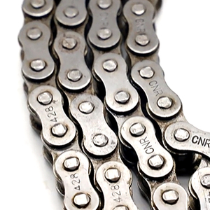 Engrenage de distribution et chaîne de précision 428 haute performance pour motos <span class=keywords><strong>Yamaha</strong></span> prix d'usine avec rouleau de chaîne inclus - Product Image 1