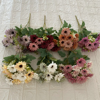 Arrangement floral artificiel en soie, chrysanthème réaliste fait main pour la décoration de la maison, des mariages et des événements