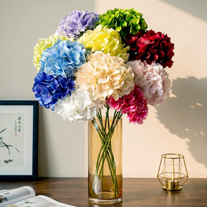 Bouquet de fleurs artificielles d'hortensia, 135 pétales, en soie réaliste et plastique, pour décoration de maison et de mariage - Product Image 1