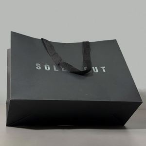 Large <b>Small</b> Medium Black Kraft Paper <b>Gift</b> Bag UV Printing Clothing & Shoes Luxury Style With Custom Logo Printing for Stores - Product Image 4