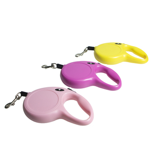 Toptan özelleştirilmiş klasik çok fonksiyonlu otomatik geri çekilebilir tasma evcil hayvan kolu köpek tasma evcil hayvan malzemeleri aksesuarları - Product Image 2