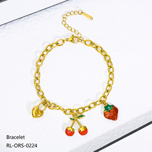 Nueva <span class=keywords><strong>Pulsera</strong></span> de Acero Inoxidable con Baño de Oro de 18K de Alta Calidad, Diseño de Fresa de la Serie Frutas, Joyería de Moda 2026 - Product Image 4