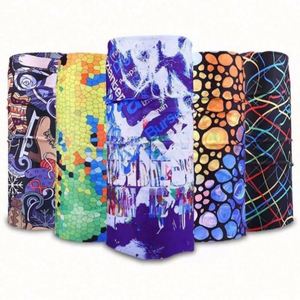Bandana multifonctionnel en polyester sans couture, imprimé sur mesure, écologique et OEM - Product Image 3