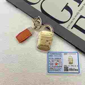 Llaveros de Cuero con Colgantes de Monedas de Oro, Personalización Disponible - Product Image 4