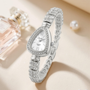 W025 2026 Dernières Montres de Luxe à Quartz pour Femmes avec Cadran Triangulaire en Alliage et Design Diamanté - Product Image 4