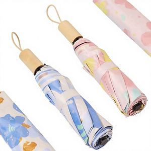 ร่มกันแดดแบบสามตอนเสริมความแข็งแรง สีดำ สำหรับผู้หญิง ป้องกันรังสียูวี พิมพ์ลาย ใช้ได้ทั้งกันฝนและกันแดด เหมาะสำหรับใช้ในวันที่แดดจ้าหรือฝนตก ของขวัญทางธุรกิจ - Product Image 1