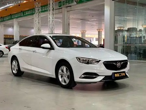 2017 Buick Regal 20T Elite Edition 2WD Midsize Car 1,5 T Power Sunroof 4 puertas 5 pasajeros sedán para exportación - Product Image 2