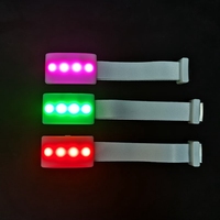 Offres Spéciales personnalisé LOGO LED bracelets DMX contrôle couleur changeante lueur LED bracelet bracelet pour les événements de concert de fête