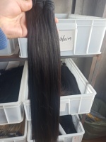 Expédition immédiate, vente en gros de mèches lisses Yaki, 100% cheveux humains, cuticules alignées, cheveux vierges indiens bruts, extensions de cheveux, 26 pouces
