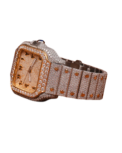 Montre personnalisée en or jaune avec diamants Moissanite taille ronde, entièrement sertie, magnifique, classique, avec date et cadran blanc sur bracelet diamanté - Product Image 2