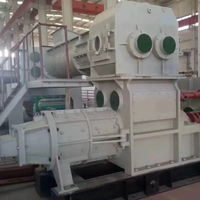 Machine de fabrication de blocs creux en terre cuite compressée brute avec extrudeuse sous vide et moteur pour ligne de production de briques