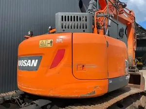 Excavatrice sur chenilles Doosan DX235LCR d'occasion, pelle hydraulique, machine de terrassement sur chenilles pour la construction - Product Image 3