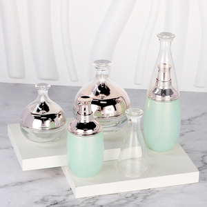 Luxury Skincare Glass Packaging Waterdrop-shaped Glass Customized Lotion Essential Bottle Cosmetics Container With Pump Cap - Product Image 2