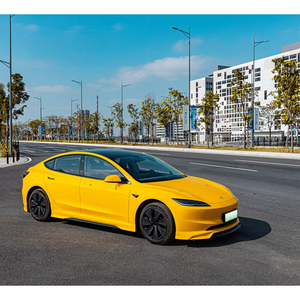 สำหรับ <span class=keywords><strong>Tesla</strong></span> <span class=keywords><strong>Model</strong></span> 3 รุ่น<span class=keywords><strong>ล่าสุด</strong></span>ปี 2023 ชุดแต่งรอบคันสไตล์ Dark Arrow ประกอบด้วยลิ้นกันชนหน้า, ลิ้นกันชนหลัง และสเกิร์ตข้าง - Product Image 5