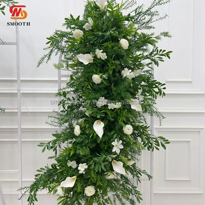 Camino de Mesa de Flores de Seda Verde Lirio Hecho a Mano por LEDA, Suave para Bodas, Eventos, Fiestas, Día de San Valentín, Fiesta de Cumpleaños - Product Image 4