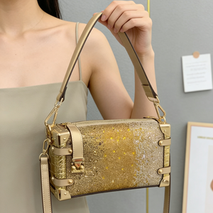 <span class=keywords><strong>Borsa</strong></span> a Tracolla da <span class=keywords><strong>Donna</strong></span> con Strass, Nuovo Design 2026 - <span class=keywords><strong>Borsa</strong></span> Box in Vera Pelle Composita con Tracolla Rimovibile - Product Image 4