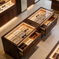 Vitrines d'exposition LED sur mesure pour lunettes de mode ; Vitrines de haute qualité, durables