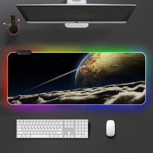 Tấm lót chuột chơi game RGB cỡ lớn có sưởi ấm với Hub <span class=keywords><strong>USB</strong></span> 4 cổng, tấm lót chuột LED mềm có sẵn trong kho - Product Image 2